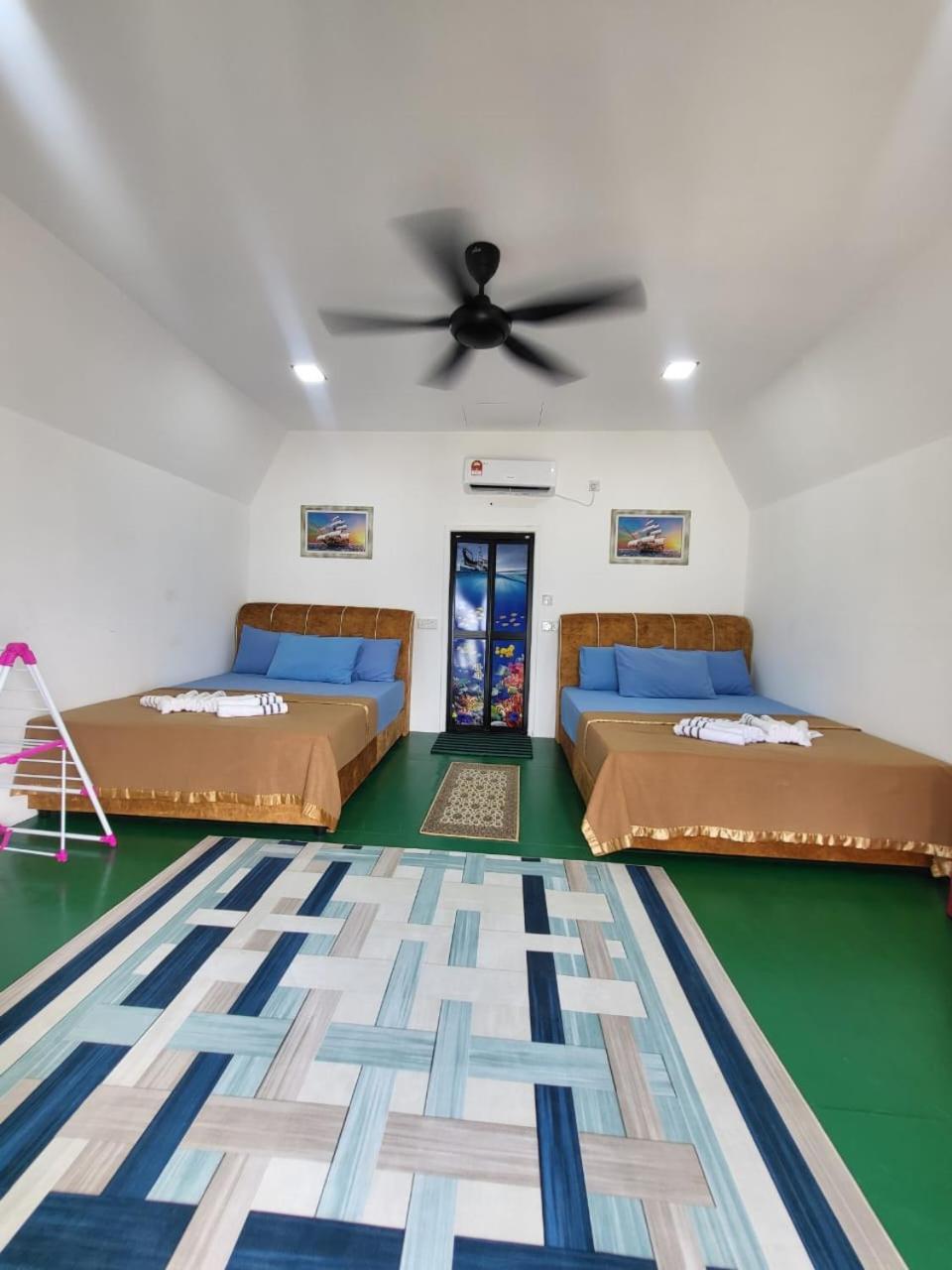 Dewati Roomstay B&B Lang Tengah エクステリア 写真